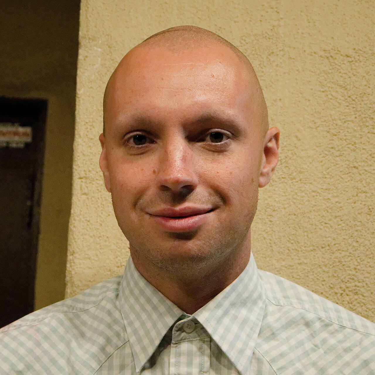 Dan Hentschel profile